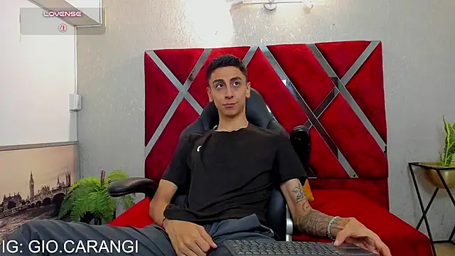 Gio_carangi 网络视讯表演