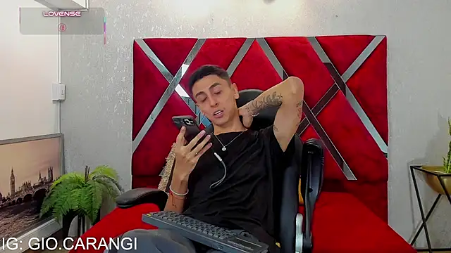 Gio_carangi webcam show
