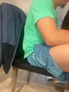הופעת וובקאם של Hotdickxl