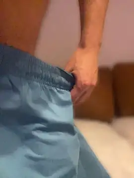 Hotdickxl Webcam Show