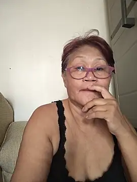 Sunflower1956 Show in webcam
