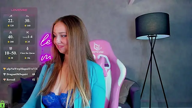Vanessa_Williamsonn Show in webcam