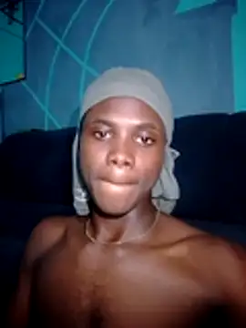 Bathman228's Webcam Show