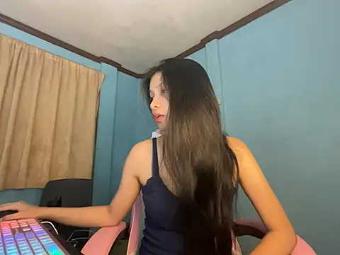 pinay_kitty23 Pertunjukan Webcam