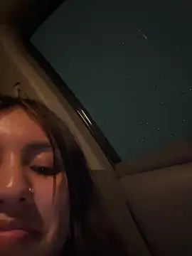 makeDollywet webkamerás műsora