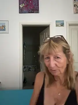 MatureKim's Webcam Show