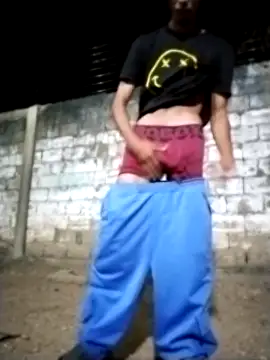 Pokazy przed kamerką – spittermasterpig1