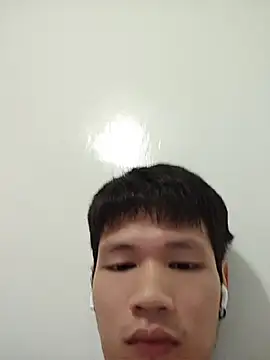 nungquaa 在線直播表演