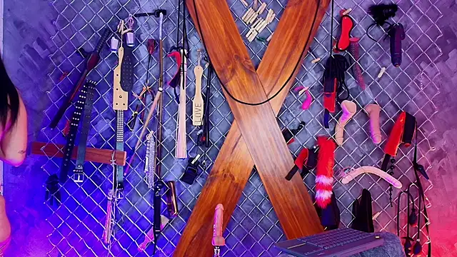 Webkamerová show Mistress_lexi_bdsm