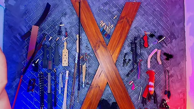 Mistress_lexi_bdsm webcam show