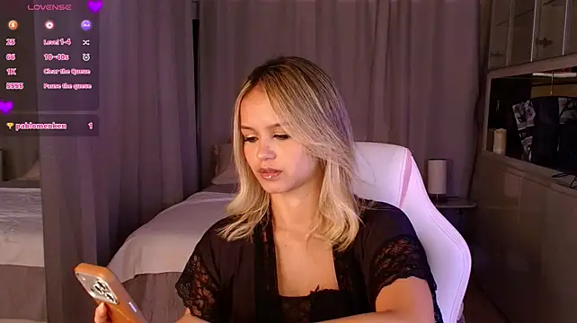 Stacy_Tyler's Live XXX Chat