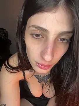 Chatroom XXX en direct de Lilith_dark3