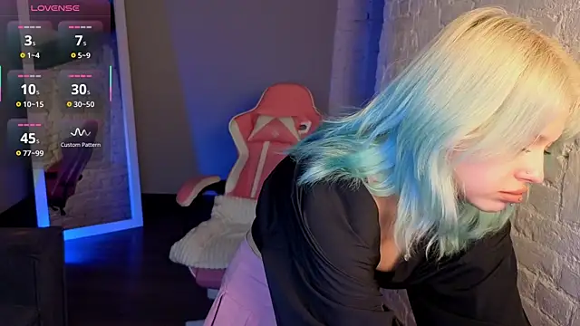 Živý XXX chat Clown_Princess