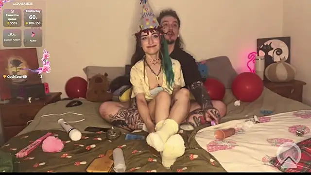 notyourneurotypical's Webcam Show