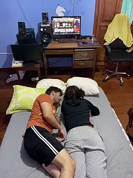 Show modela kenshi_c na web-kameri