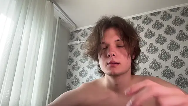 Show modela tomasdickpick na web-kameri