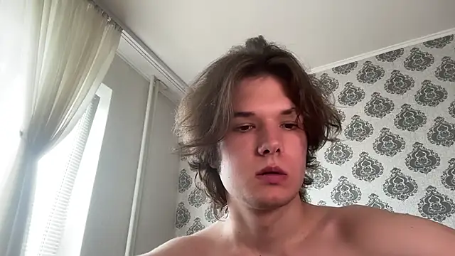 Show modela tomasdickpick na web-kameri