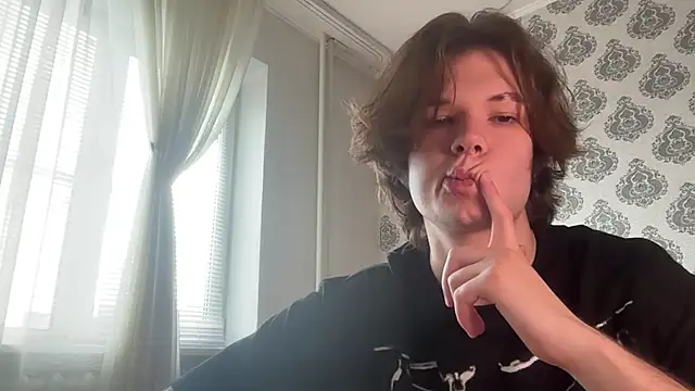 Show modela tomasdickpick na web-kameri