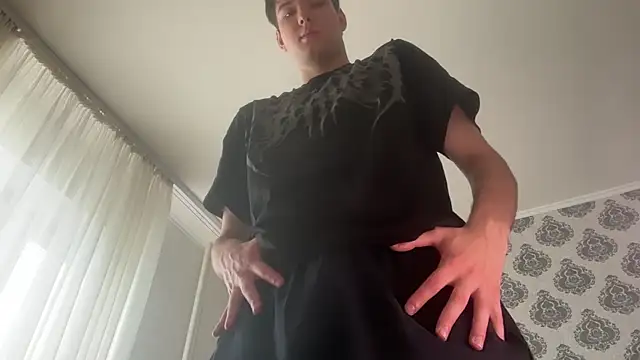 Show modela tomasdickpick na web-kameri