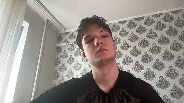 Show modela tomasdickpick na web-kameri