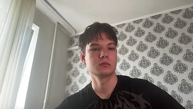 Show modela tomasdickpick na web-kameri