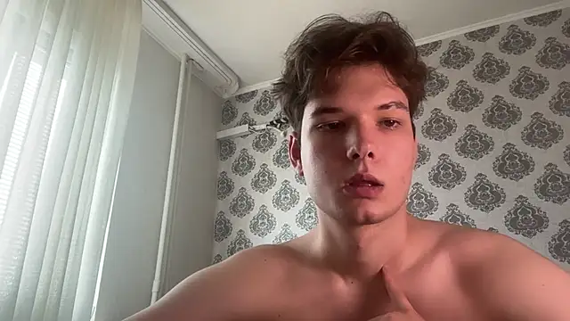Show modela tomasdickpick na web-kameri