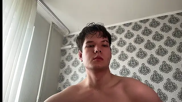 Show modela tomasdickpick na web-kameri