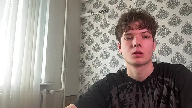 Show modela tomasdickpick na web-kameri