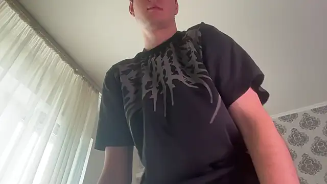 Show modela tomasdickpick na web-kameri