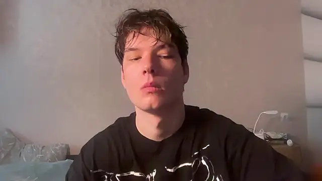 Show modela tomasdickpick na web-kameri