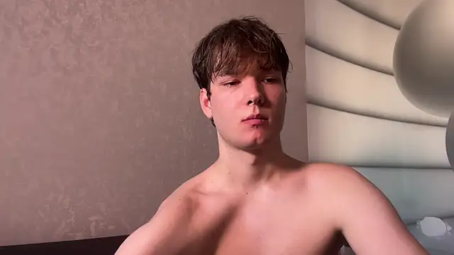 Show modela tomasdickpick na web-kameri