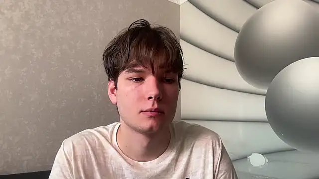 Show modela tomasdickpick na web-kameri