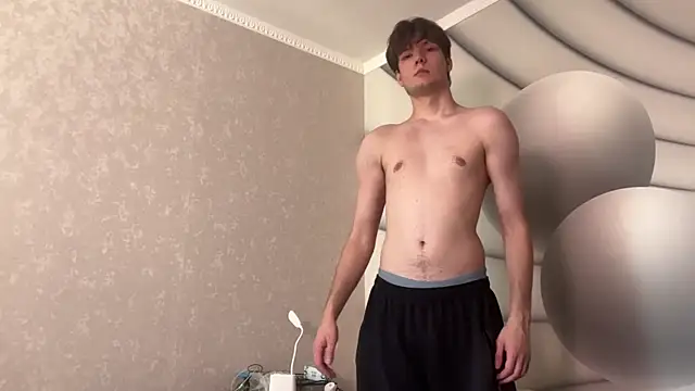Show modela tomasdickpick na web-kameri