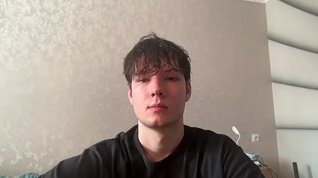 Show modela tomasdickpick na web-kameri