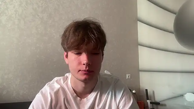 Show modela tomasdickpick na web-kameri