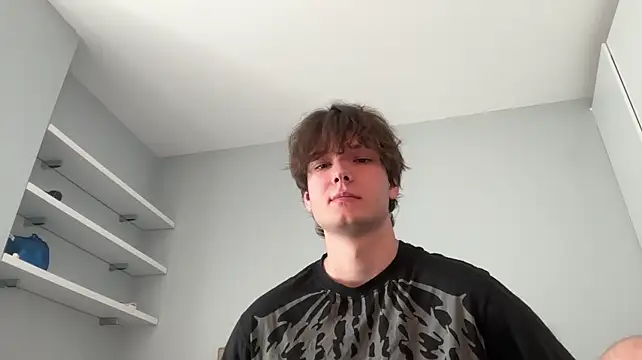 Show modela tomasdickpick na web-kameri