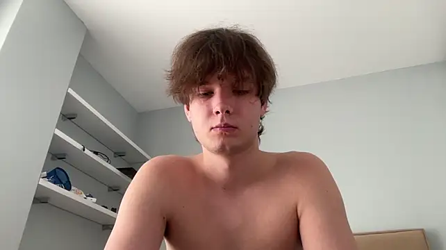 Show modela tomasdickpick na web-kameri