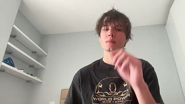 Show modela tomasdickpick na web-kameri
