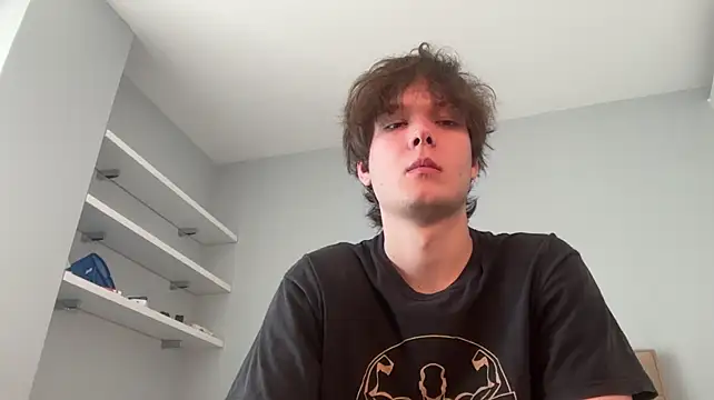 Show modela tomasdickpick na web-kameri