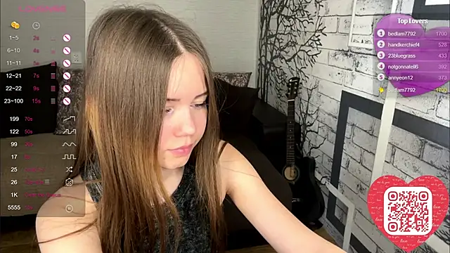 ElmiraDabato's Live XXX Chat
