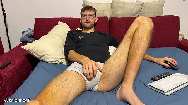 Show modela SoloUno0 na web-kameri