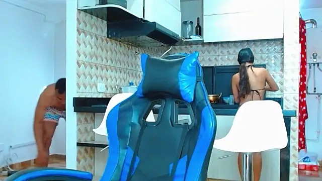 Show modela big--boss na web-kameri