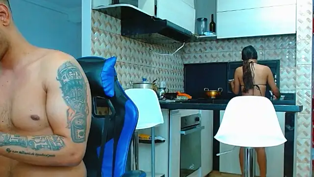 big--boss Adlı Modelin Web Kamerası Şovu