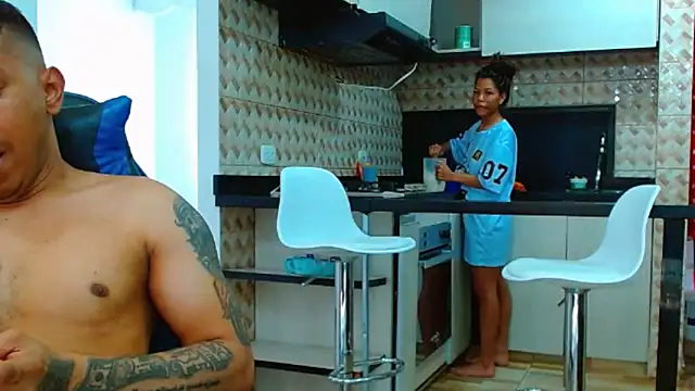 Show modela big--boss na web-kameri