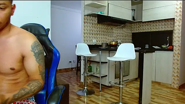 big--boss webkamerás műsora