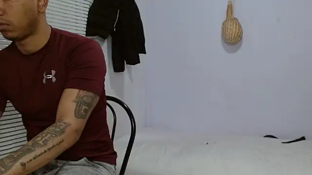 big--boss Show in webcam