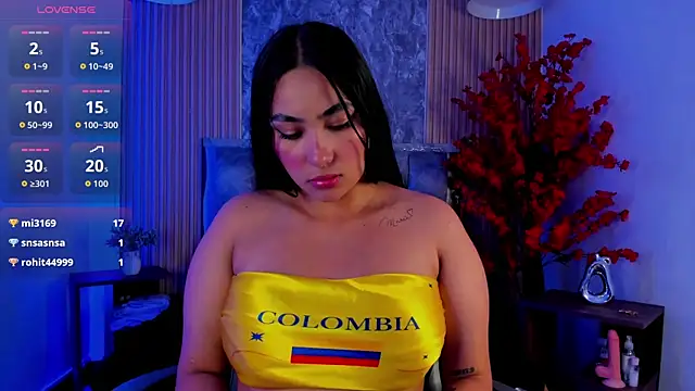Sulay_Kim Adlı Modelin Canlı XXX Sohbeti
