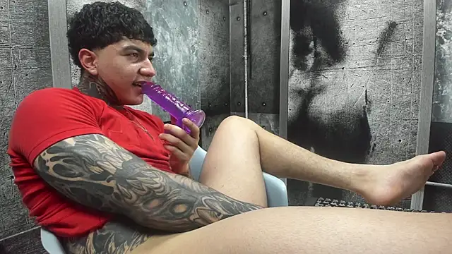 Gury_tattooのライブXXXチャット