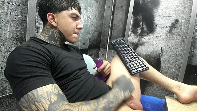โชว์เว็บแคมของ Gury_tattoo