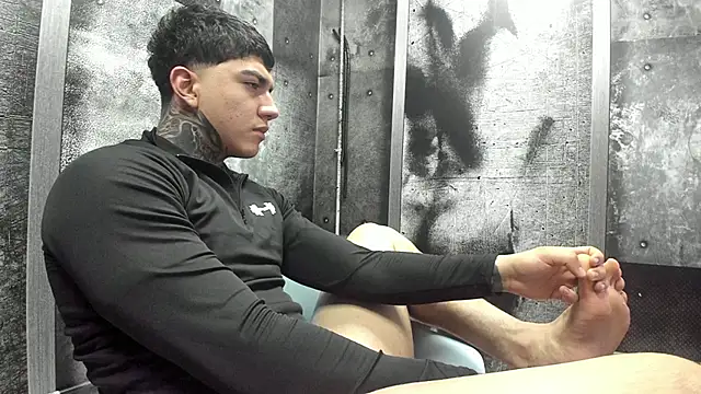 Gury_tattoo Шоу с уебкамера